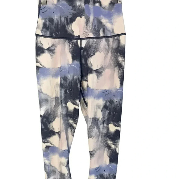 Alo Yoga Women’s XS Vapor High-Waist Graffiti Tie Dye Legging - Multi - Picture 6 of 8